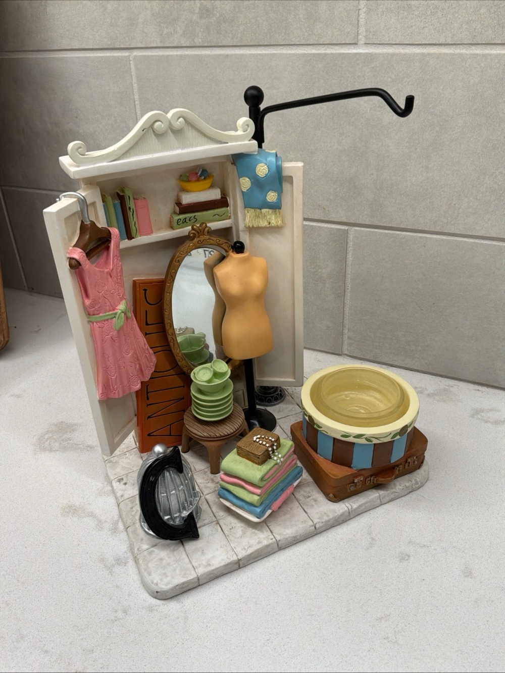 Yankee Candle Hanging Wax Tart Warmer 1091239 Antique Shop Retired Missing Piece